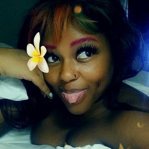 Meet your Posher, Shasha